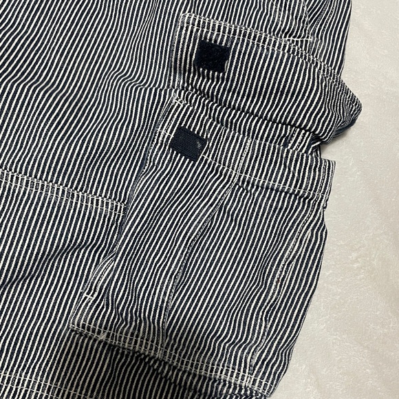 St. John's Bay Men’s Navy Striped Denim Cargo Shorts Sz 40 - Picture 8 of 9